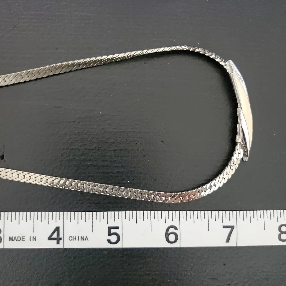 Thick silver chain necklace‎